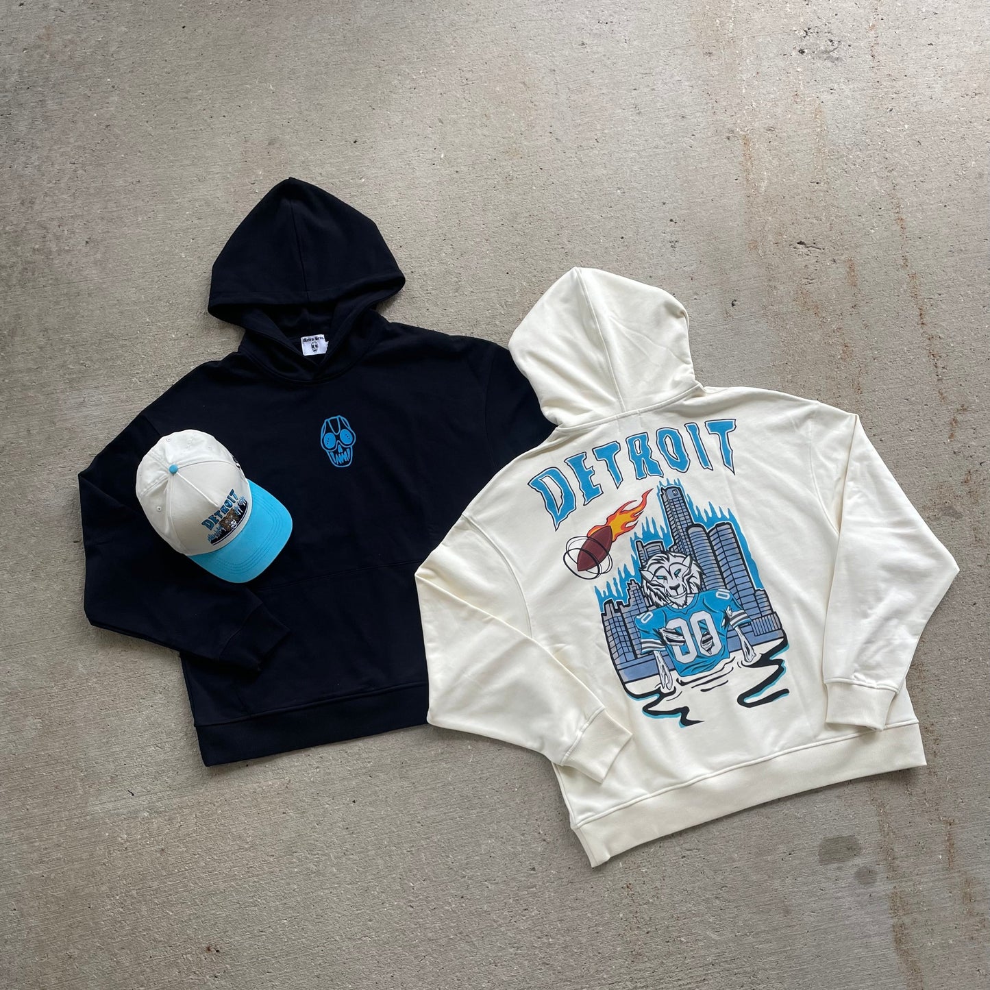 LIONS HOODIE [BLACK]
